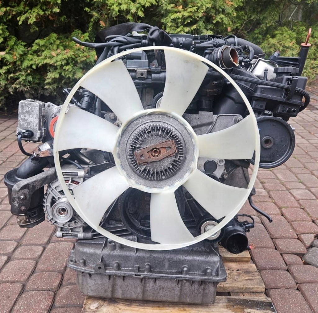 MOTOR COMPLETO MERCEDES 651940 foto 3