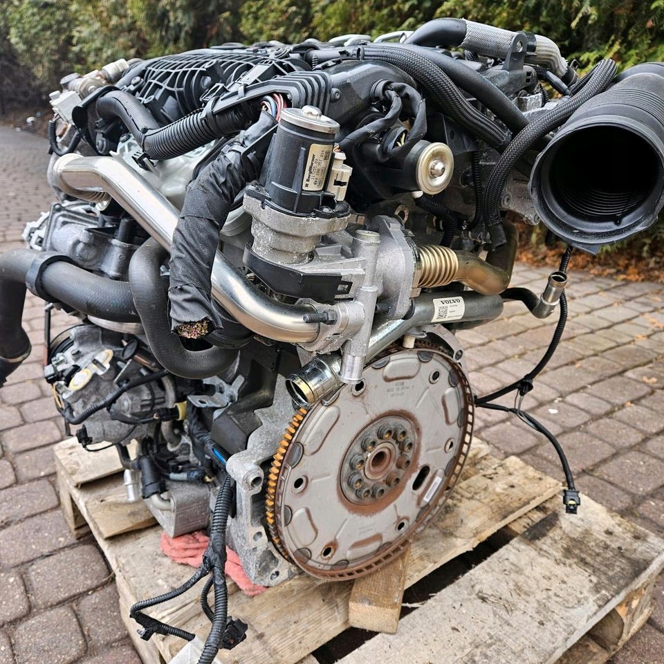 MOTOR COMPLETO VOLVO D4204T14 foto 4