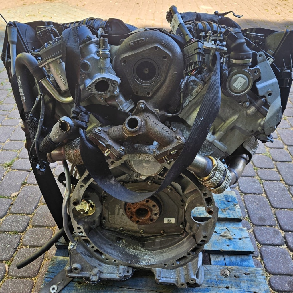 MOTOR COMPLETO MERCEDES 642.852 foto 6
