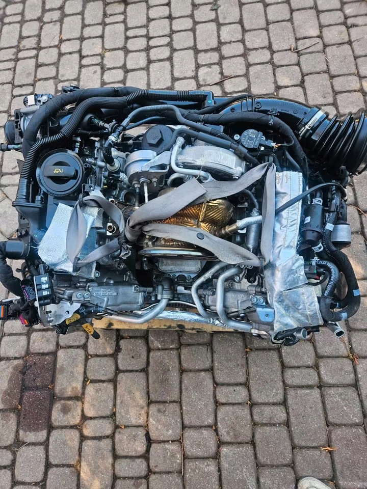 MOTOR COMPLETO AUDI 3.0 TFSI DLZ foto 4