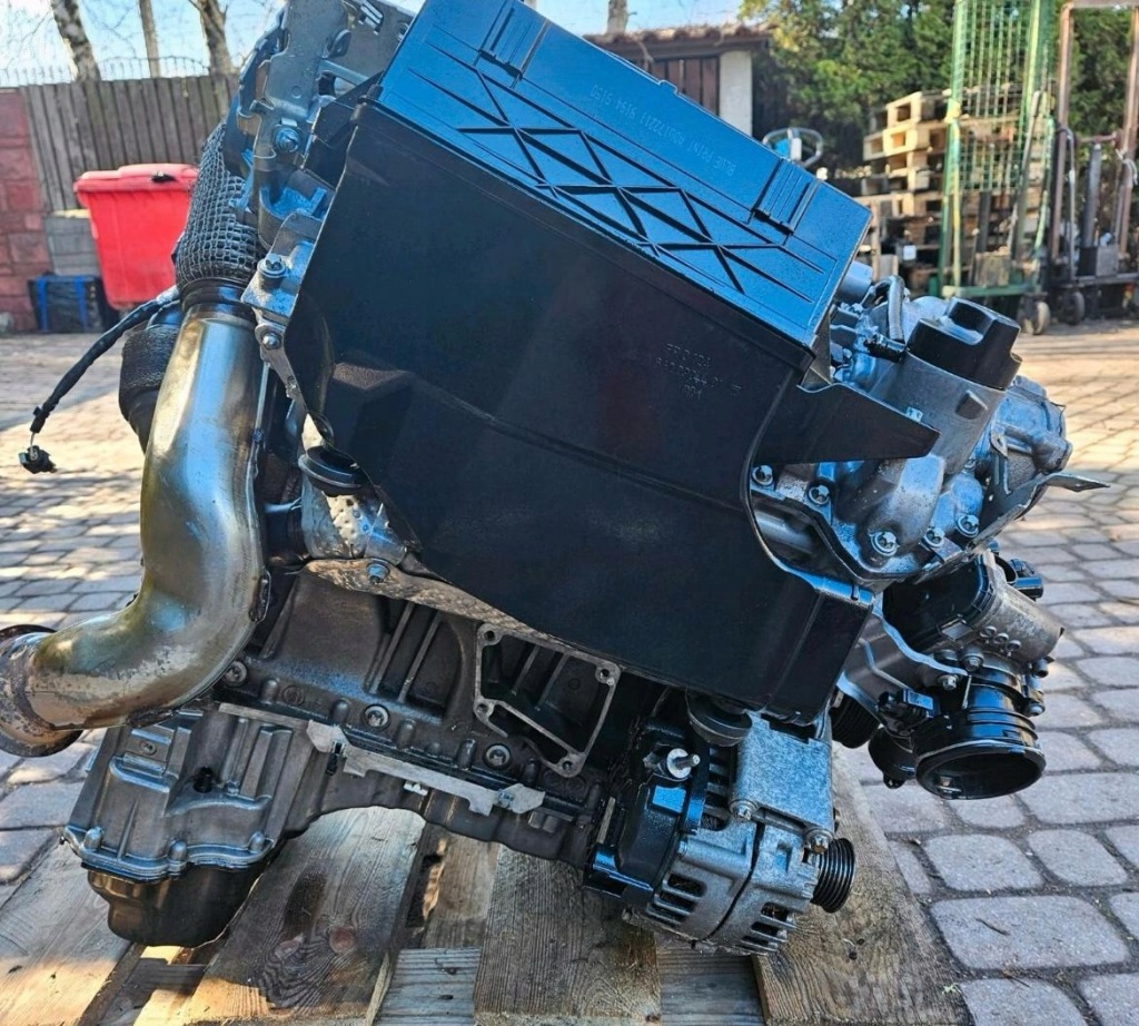 MOTOR COMPLETO MERCEDES 642.826 foto 3