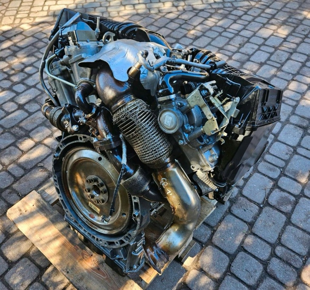MOTOR COMPLETO MERCEDES 642.826 foto 6