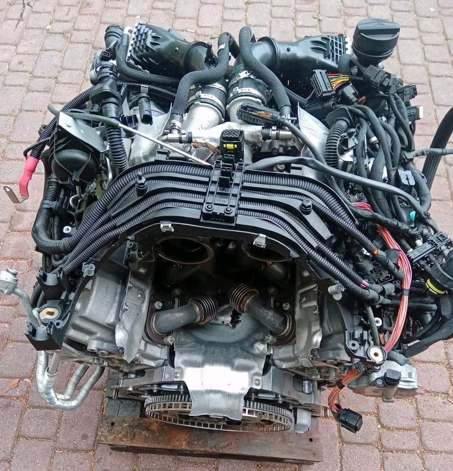 MOTOR COMPLETO BMW S63B44B foto 2