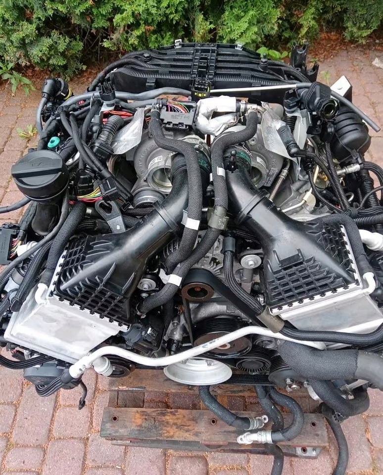MOTOR COMPLETO BMW S63B44B foto 3