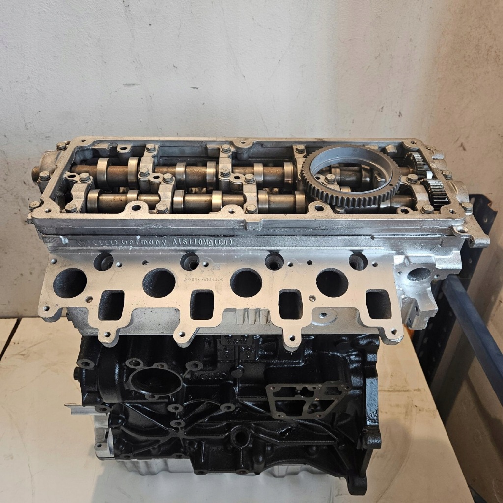 MOTOR COMPLETO VW 1.6 TDI CAYT foto 2