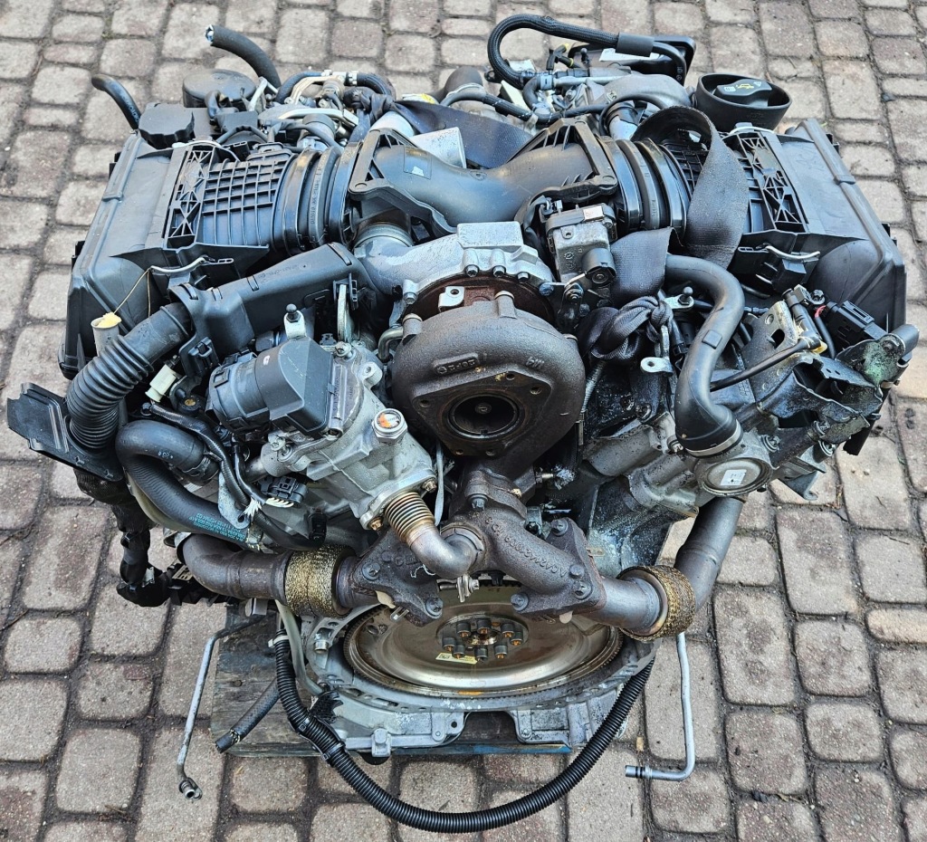 MOTOR COMPLETO MERCEDES 642.852 foto 2