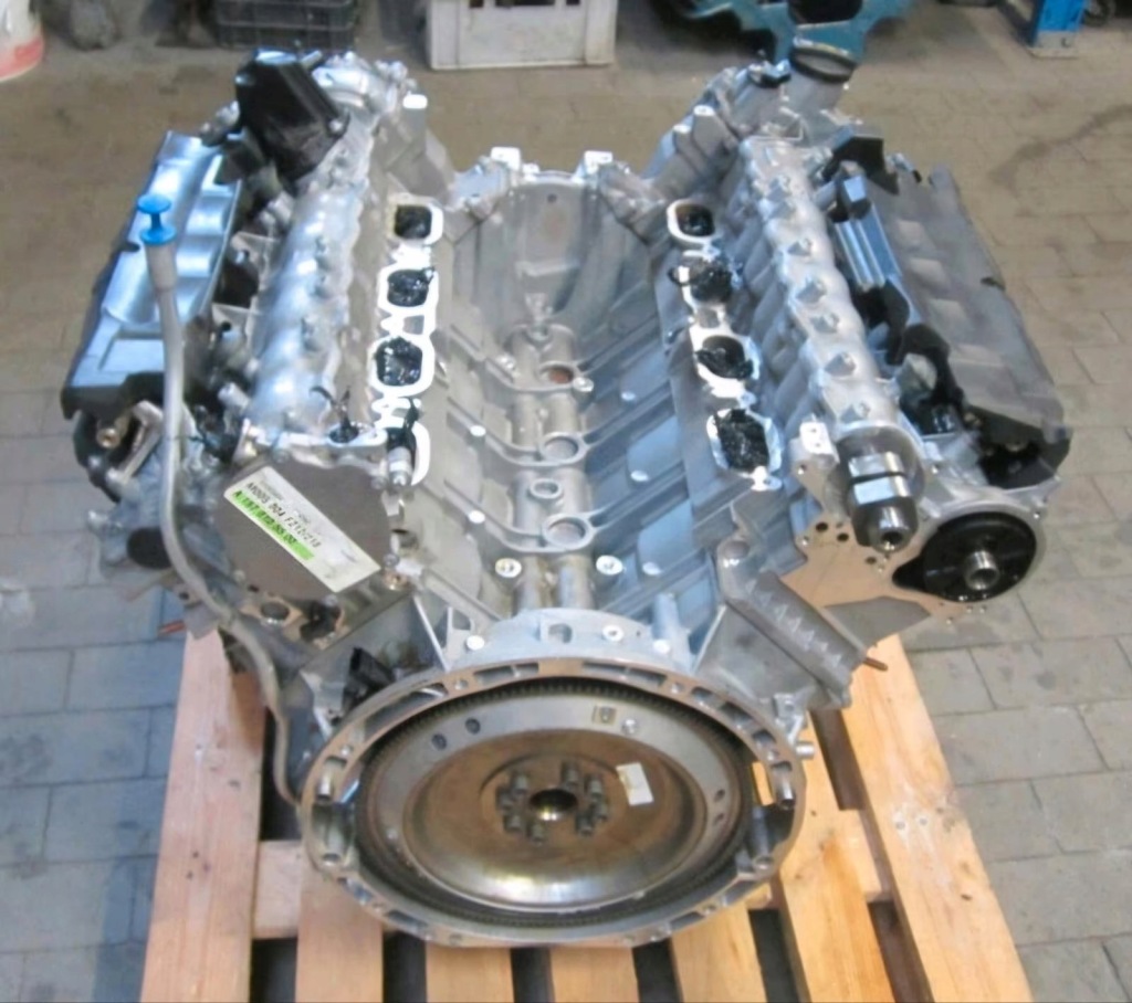 MOTOR COMPLETO MERCEDES 157.981