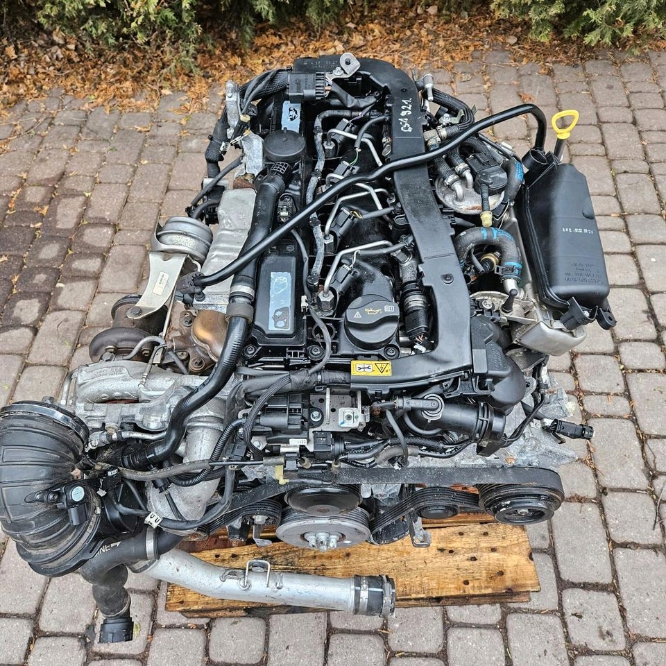 MOTOR COMPLETO MERCEDES 651.921 foto 2