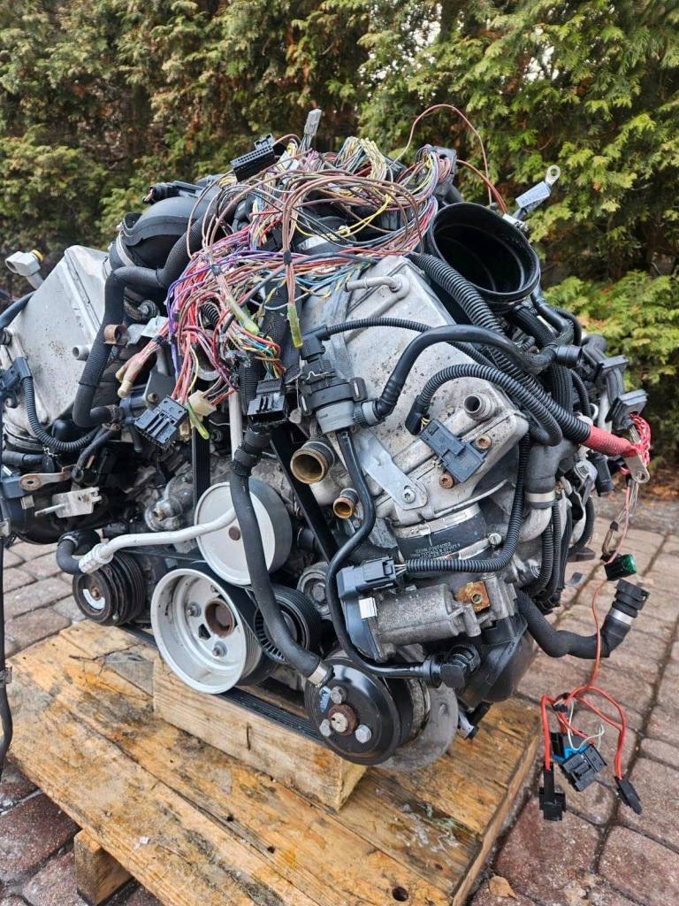 MOTOR COMPLETO BMW S63B44A foto 3