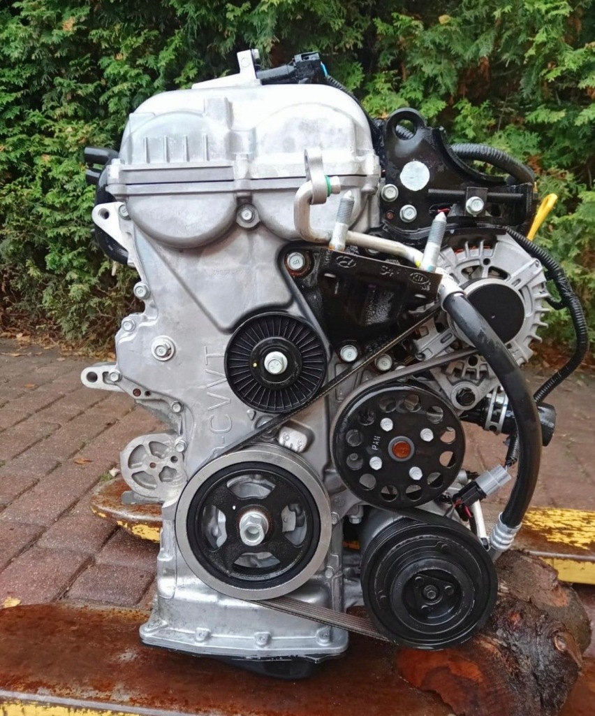MOTOR COMPLETO HYUNDAI G4FD foto 4