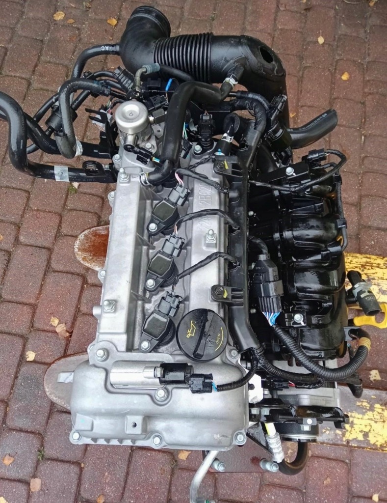 MOTOR COMPLETO HYUNDAI G4FD foto 5