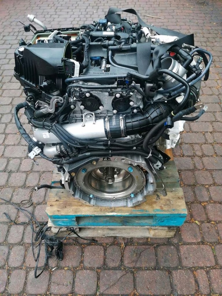 MOTOR COMPLETO MERCEDES 256930 foto 2