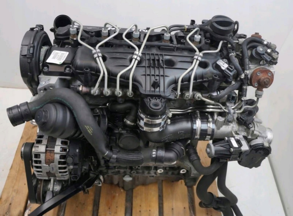 MOTOR COMPLETO VOLVO D5204T2 foto 3
