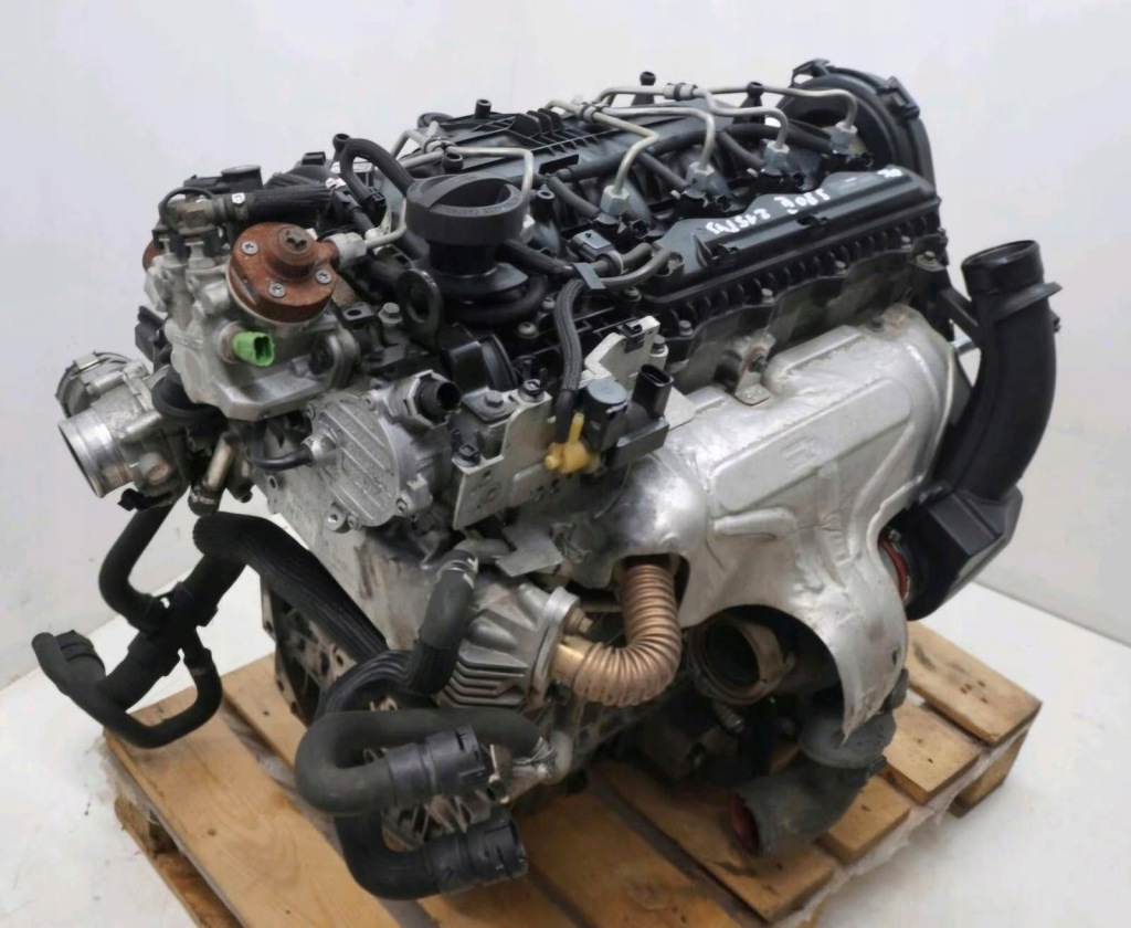 MOTOR COMPLETO VOLVO D5204T2 foto 5