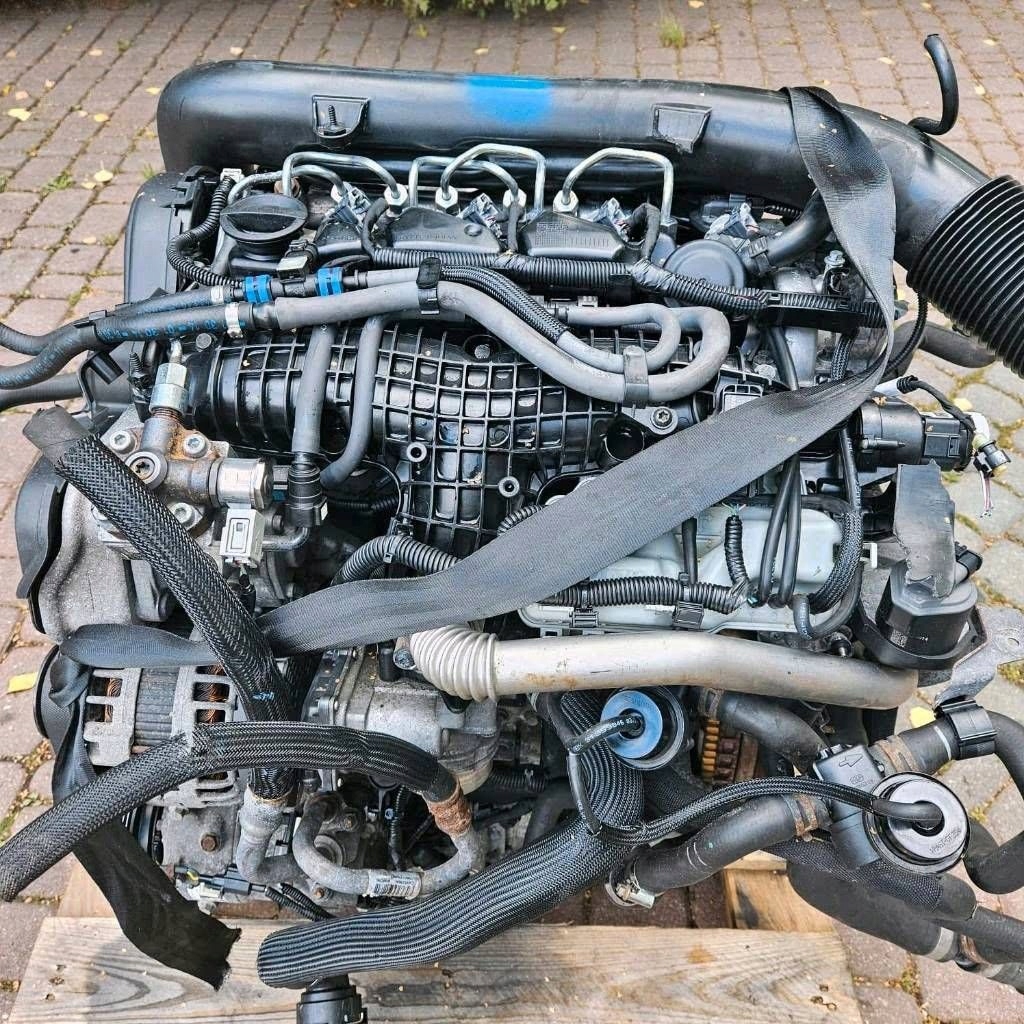 MOTOR COMPLETO VOLVO D4204T6 foto 2