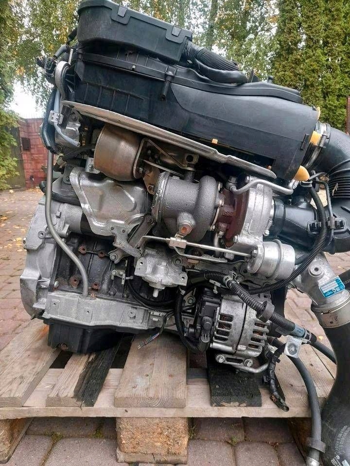 MOTOR COMPLETO MERCEDES 651.924 foto 2