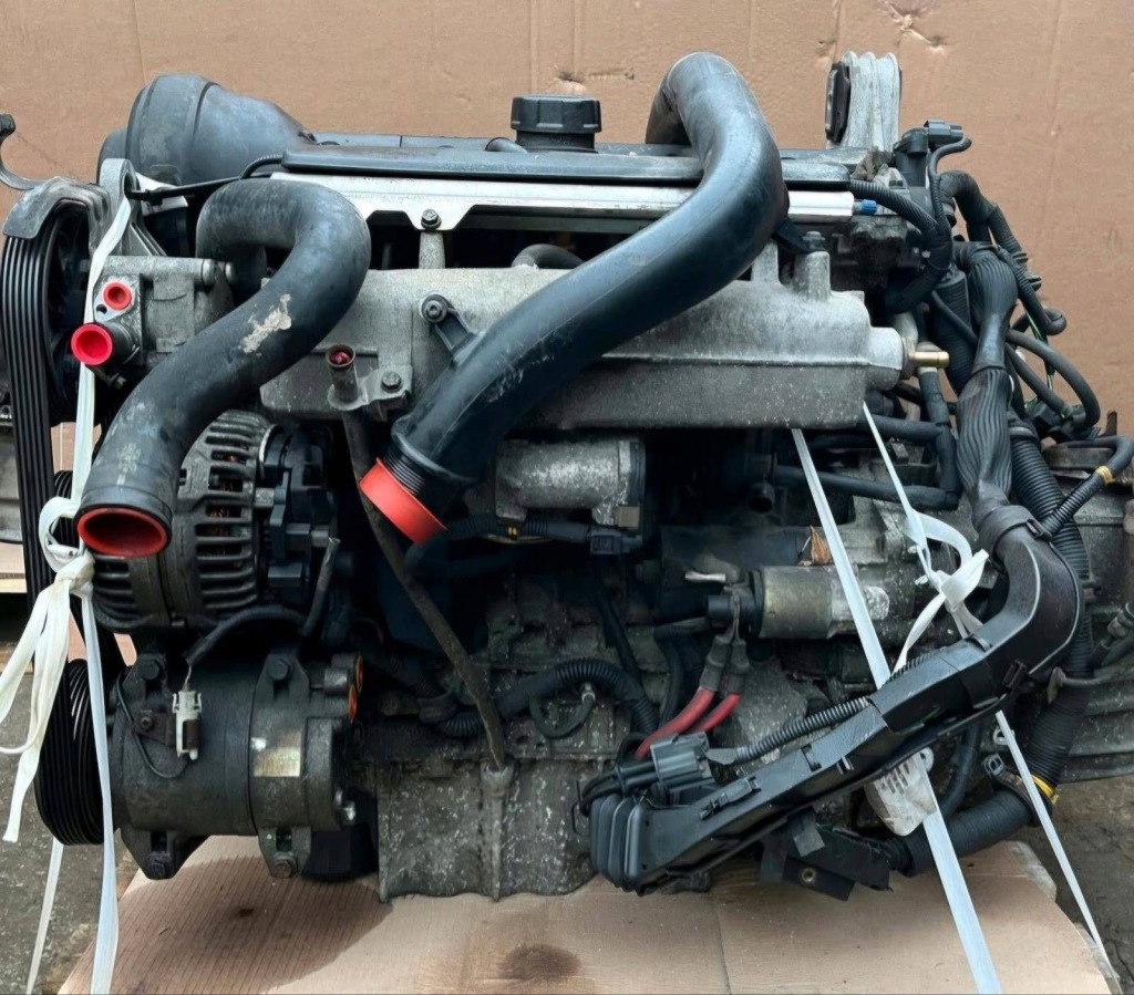 MOTOR COMPLETO VOLVO D5244T18