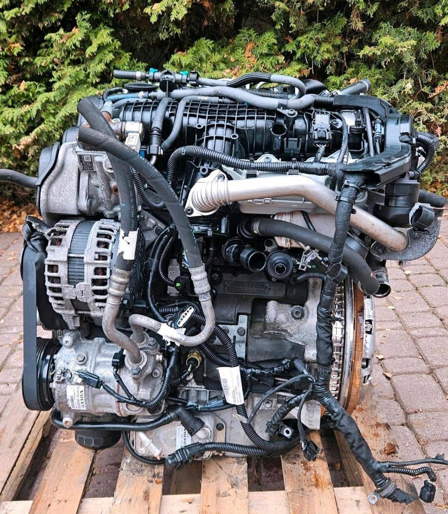 MOTOR COMPLETO VOLVO D4204T14