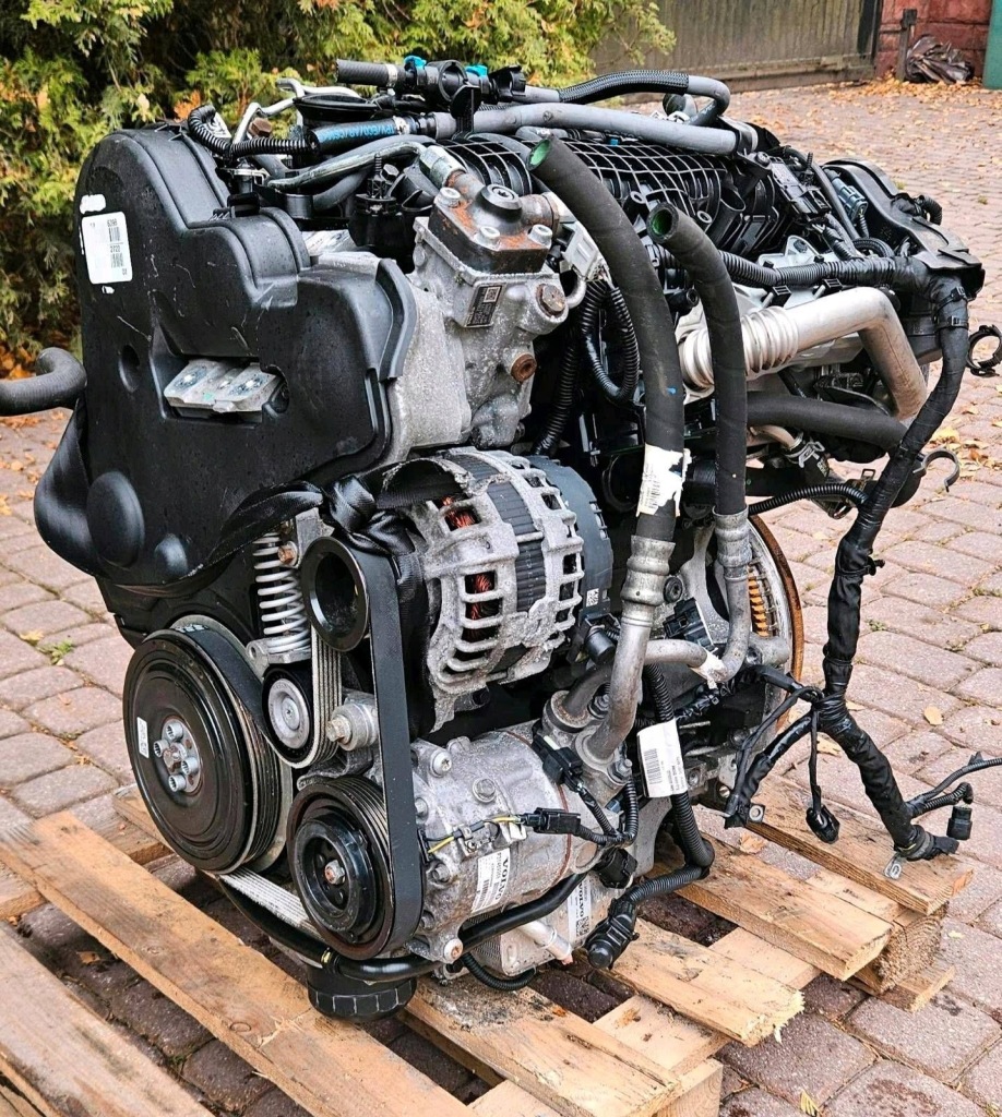 MOTOR COMPLETO VOLVO D4204T14 foto 4