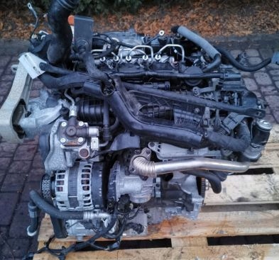 MOTOR COMPLETO VOLVO D4204T23 foto 2