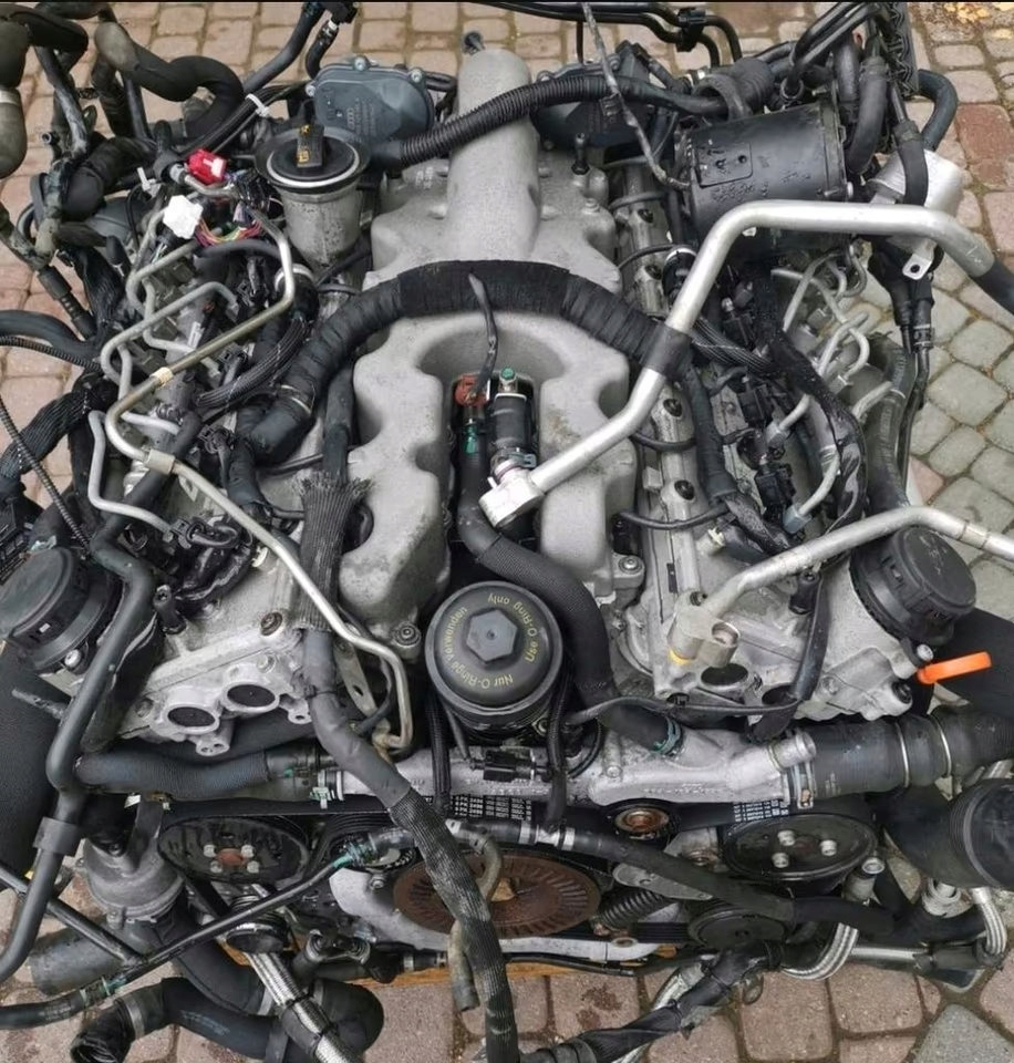 MOTOR COMPLETO AUDI Q7 CCG foto 4