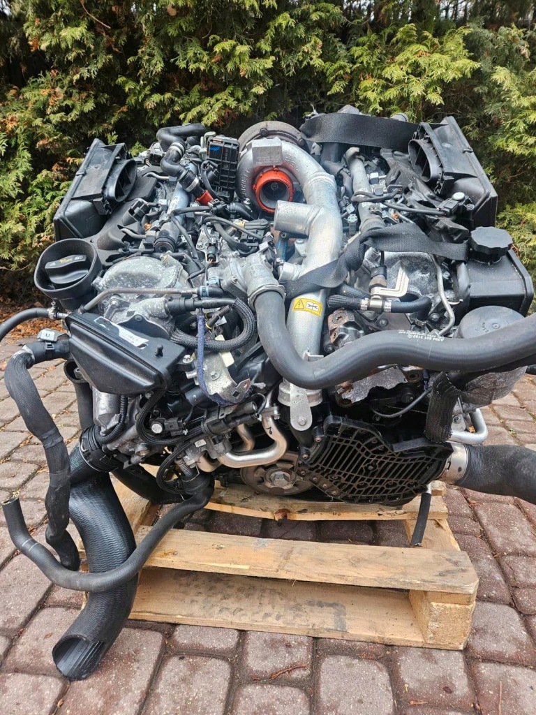 MOTOR COMPLETO MERCEDES 642.826 foto 3