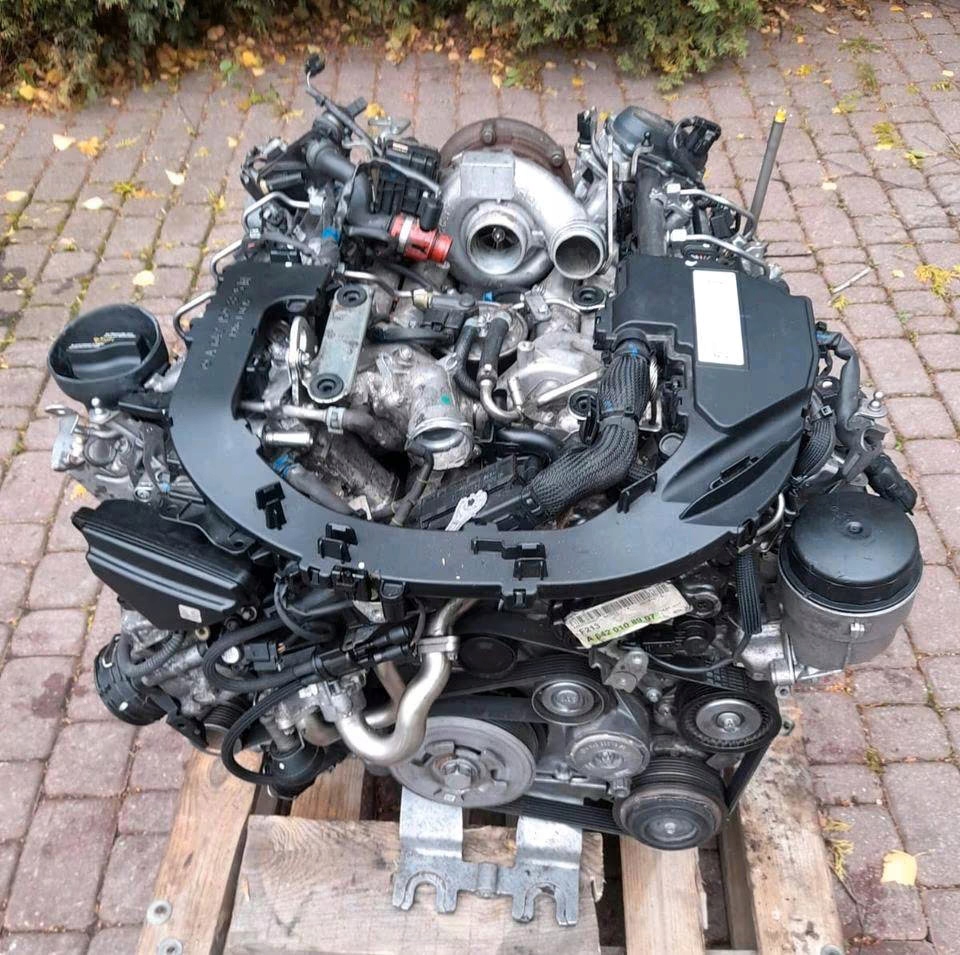 MOTOR COMPLETO MERCEDES 642.873 foto 2