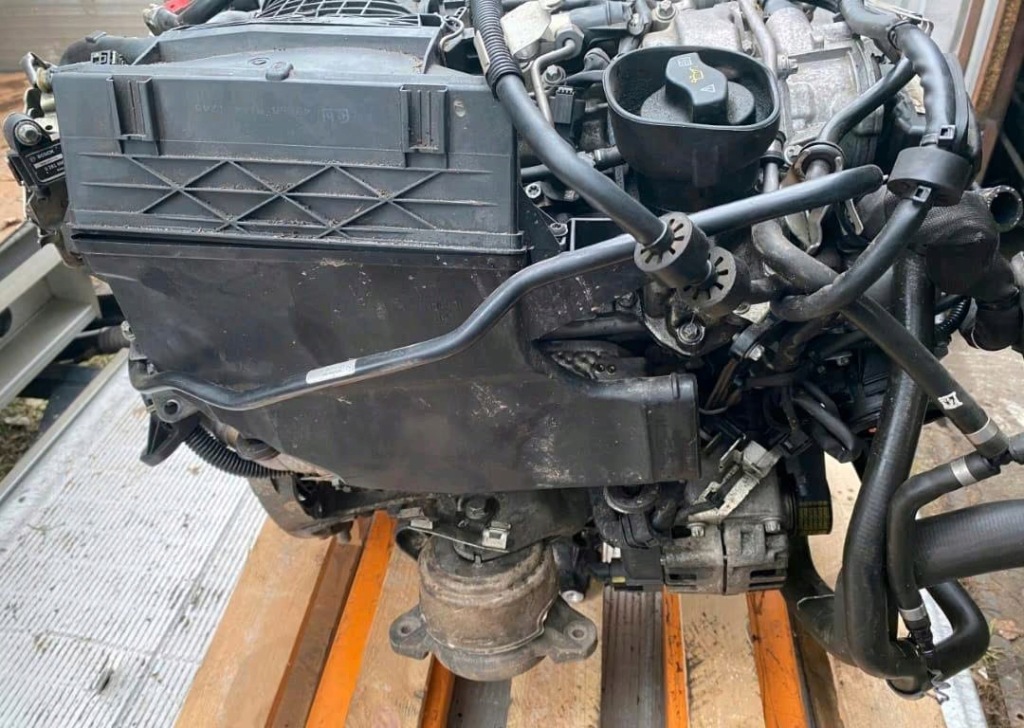 MOTOR COMPLETO MERCEDES 652.854 foto 2