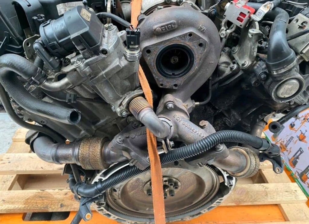 MOTOR COMPLETO MERCEDES 652.854 foto 3