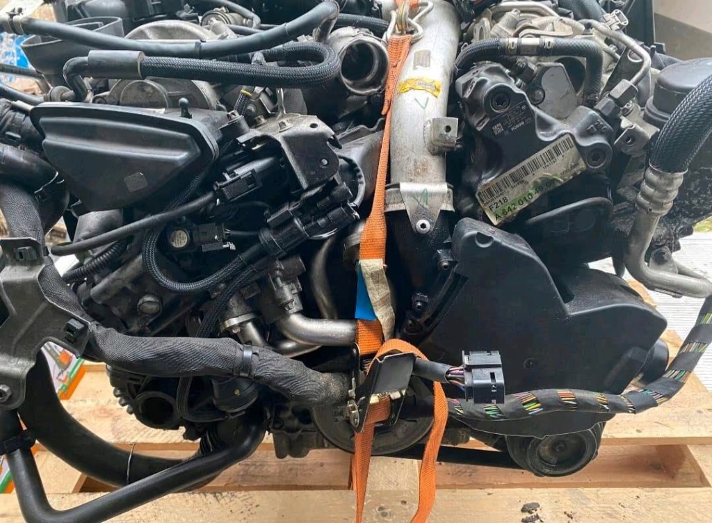 MOTOR COMPLETO MERCEDES 652.854 foto 6