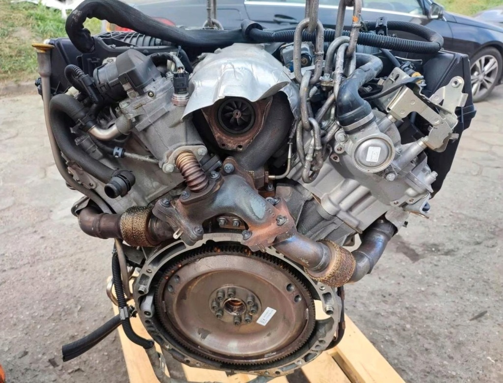MOTOR COMPLETO MERCEDES 642.835 foto 2