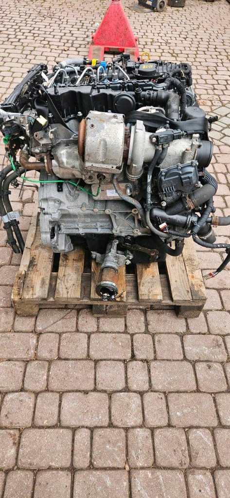 MOTOR COMPLETO JAGUAR 2.0 204DTD foto 4