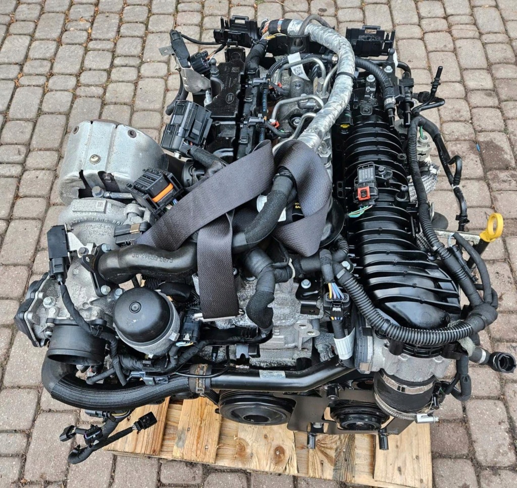 MOTOR COMPLETO JAGUAR 2.0D 204DTD foto 2
