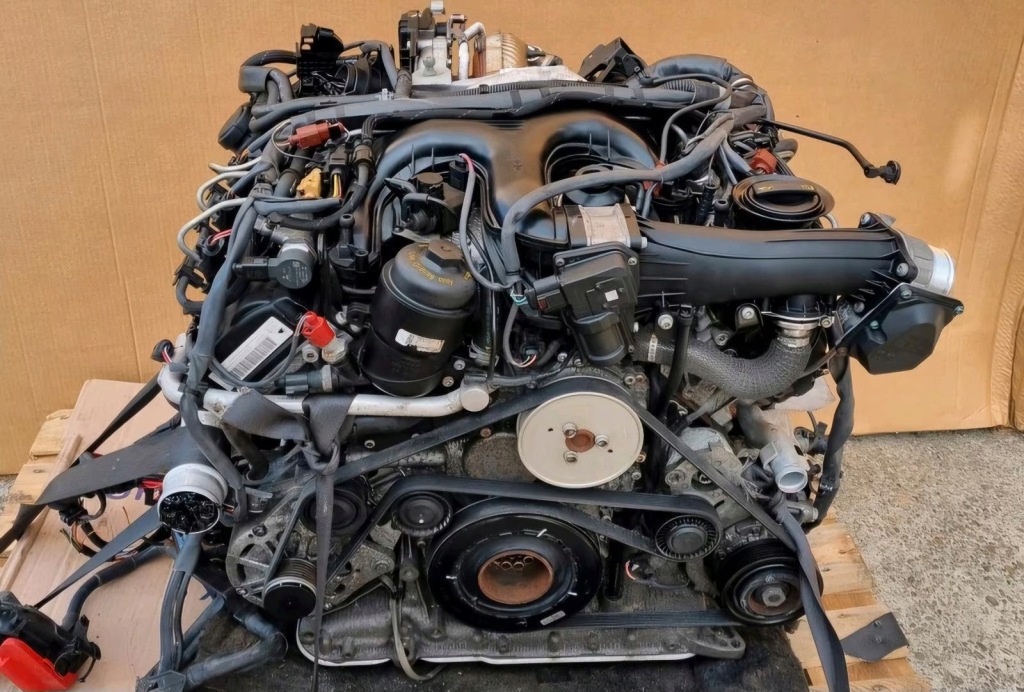 MOTOR COMPLETO PORSCHE 3.0 TDI CTB CTBB MCT.BB foto 2