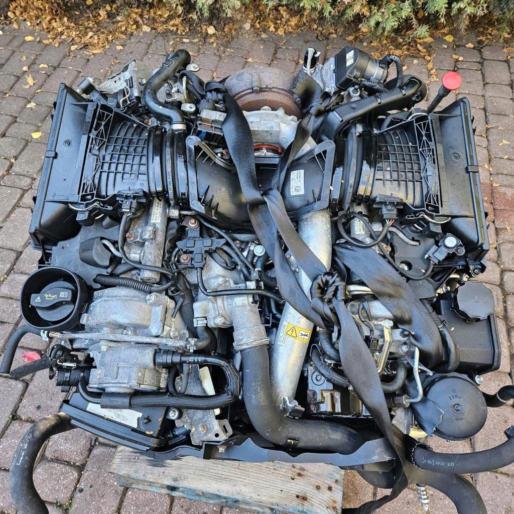 MOTOR COMPLETO MERCEDES 642830 foto 2