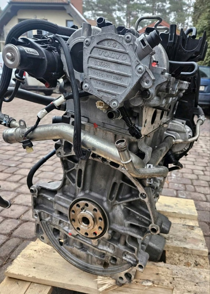 MOTOR COMPLETO VOLVO D4204T23 foto 5