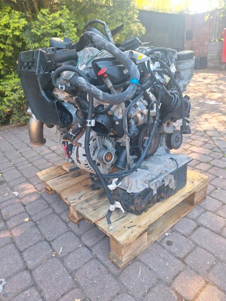 MOTOR COMPLETO MERCEDES 642820 foto 2