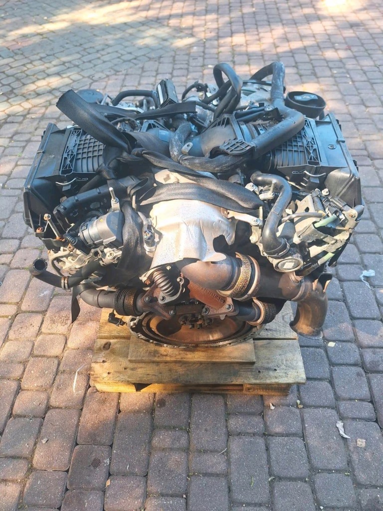 MOTOR COMPLETO MERCEDES 642820 foto 7