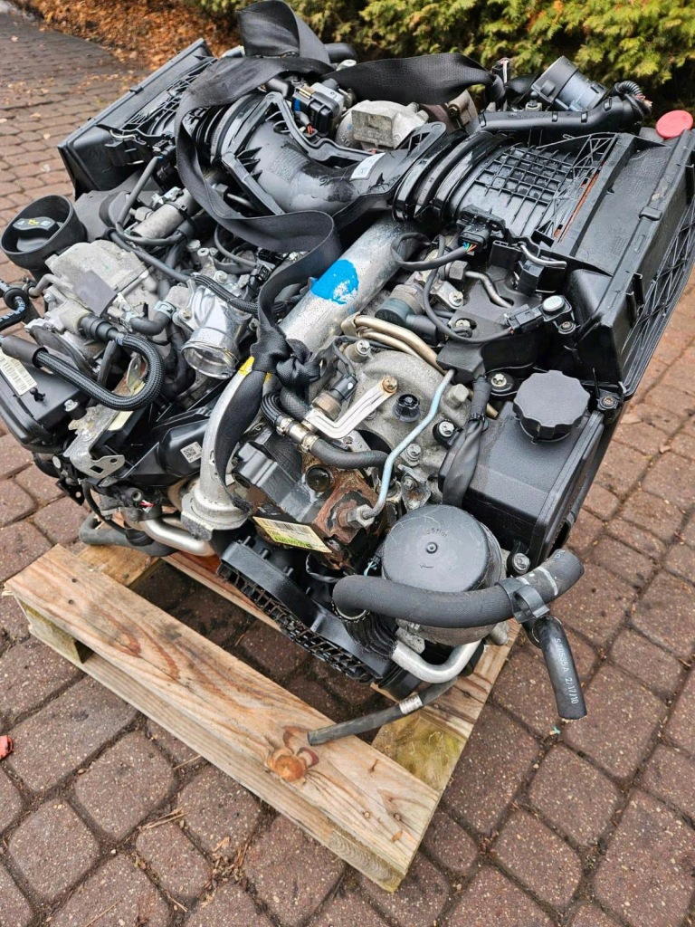 MOTOR COMPLETO MERCEDES 642.830 642.850 foto 2