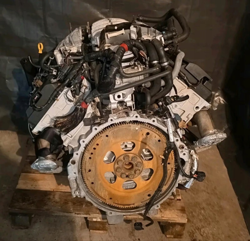 MOTOR COMPLETO RANGE ROVER SV8TS foto 5