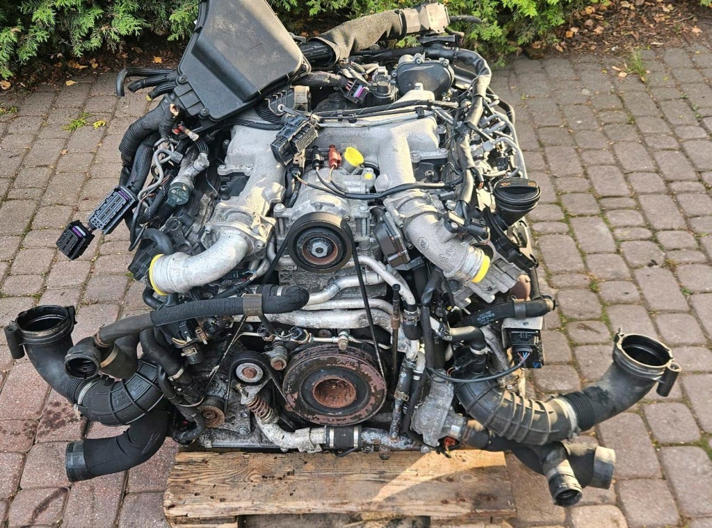 MOTOR COMPLETO AUDI 4.2 TDI CDSB foto 5