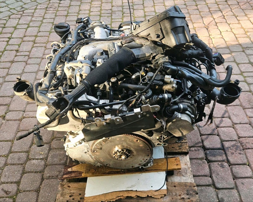 MOTOR COMPLETO AUDI 4.2 TDI CDSB foto 6