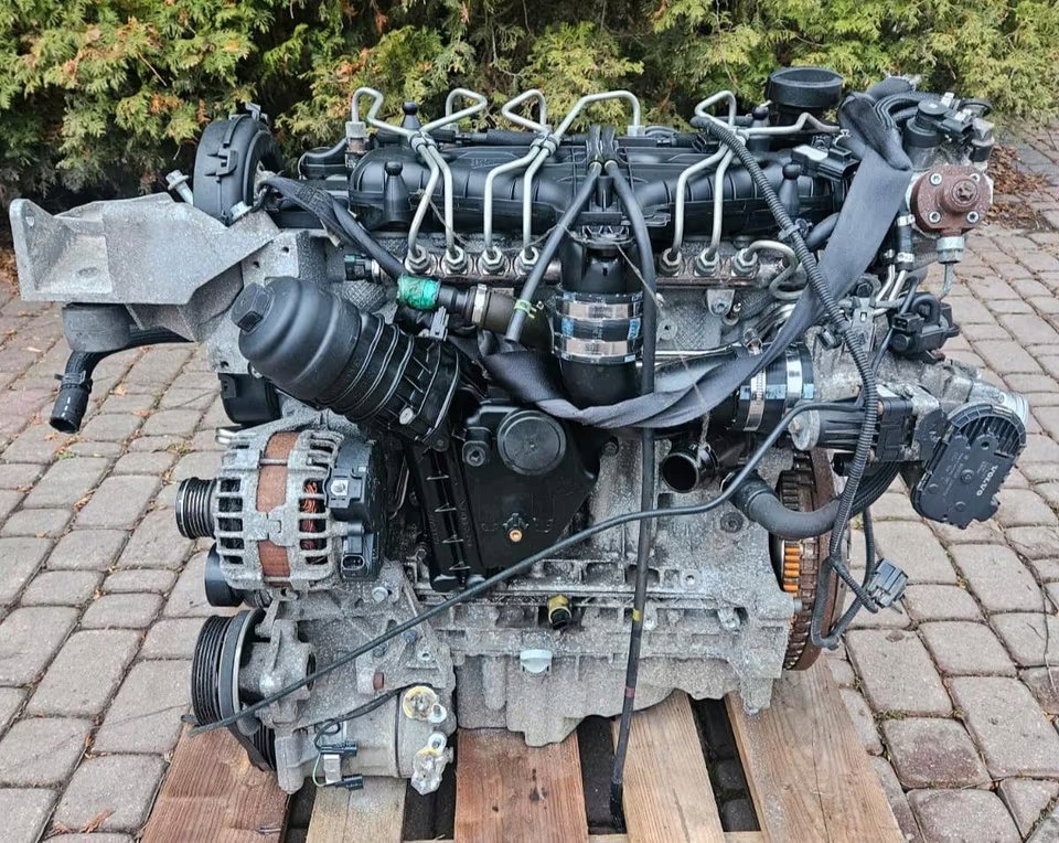 MOTOR COMPLETO VOLVO D5244T11