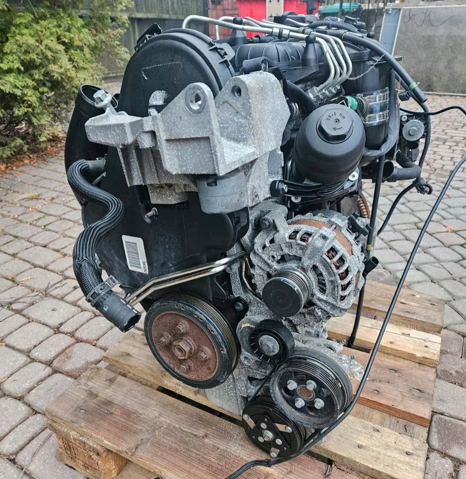 MOTOR COMPLETO VOLVO D5244T11 foto 3