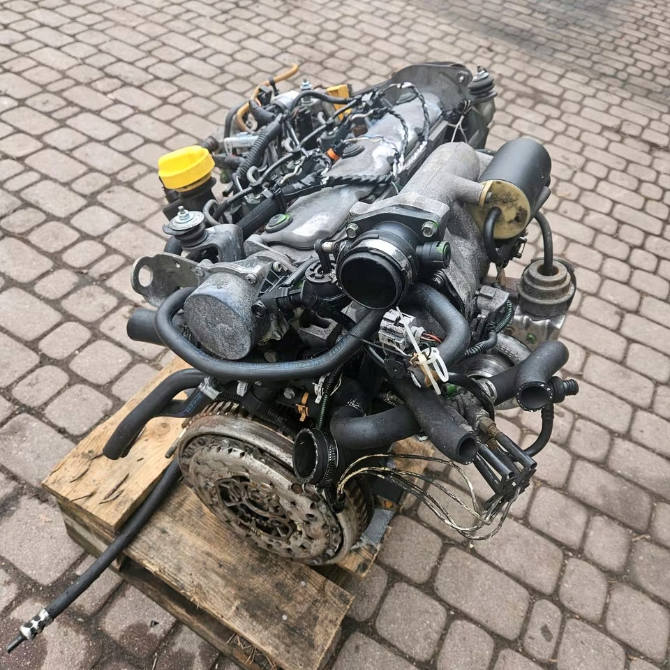 MOTOR COMPLETO RENAULT 1.9 DCI F9K foto 3